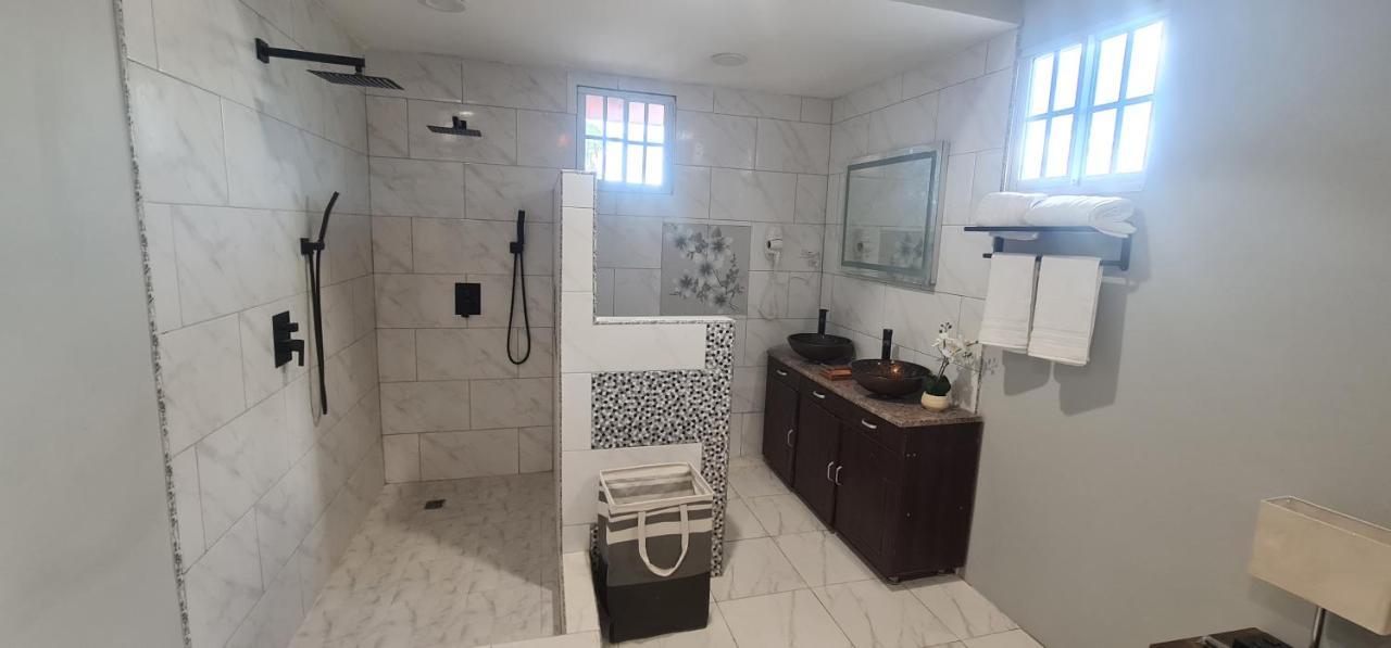 El Rincon Apartment Tunapuna Village Екстериор снимка